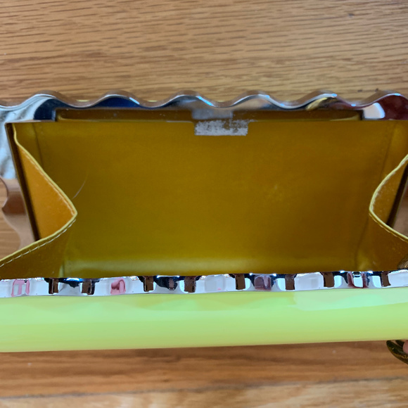 Isaac Mizrahi Wave Clutch - Picture 5 of 5